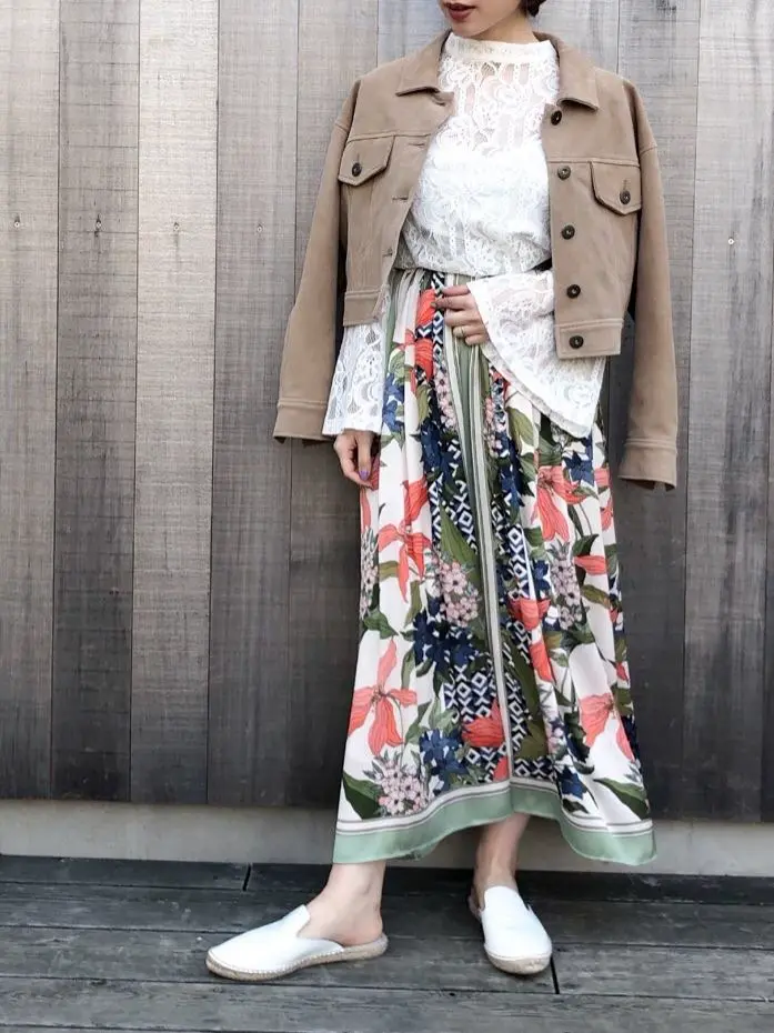 GRACE CONTINENTAL 青木育日 コーディネート画像