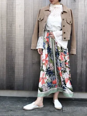 GRACE CONTINENTAL 青木育日 コーディネート画像