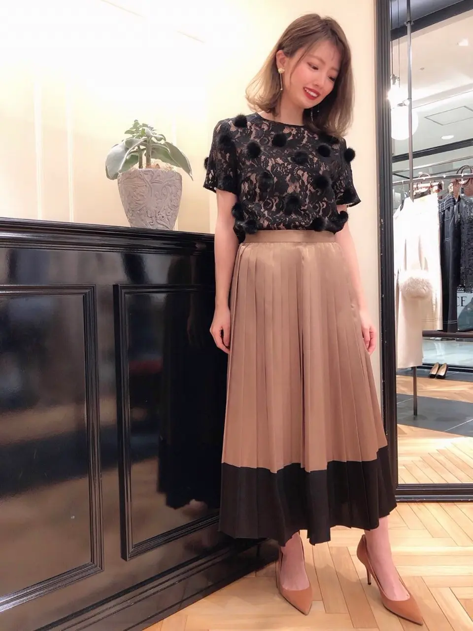 GRACE CONTINENTAL minami コーディネート画像