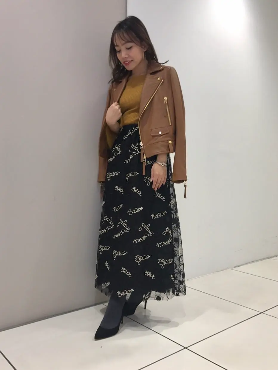 GRACE CONTINENTAL 松﨑　咲良 コーディネート画像