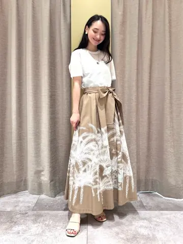 GRACE CONTINENTAL Nakatsu.m コーディネート画像