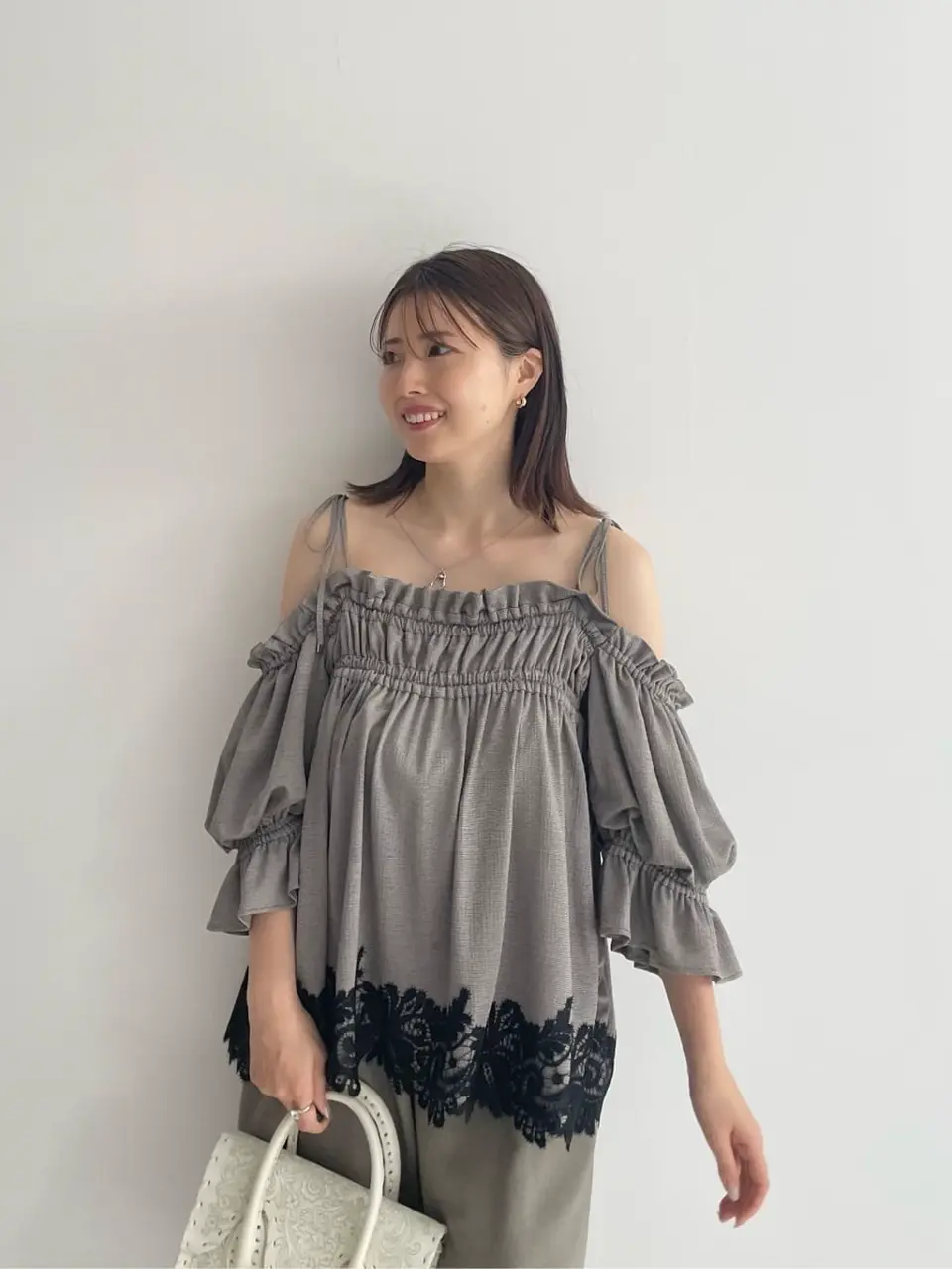 GRACE CONTINENTAL minami コーディネート画像