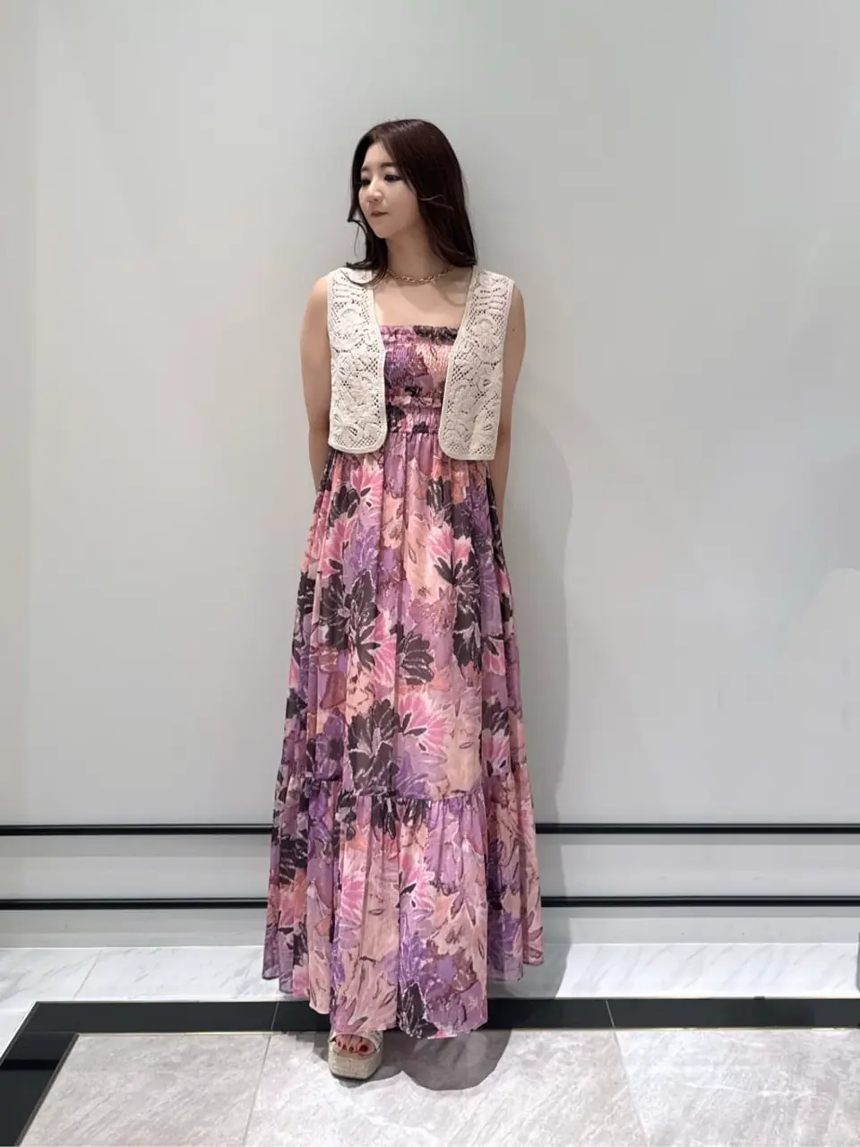 GRACE CONTINENTAL MOMOKO コーディネート画像