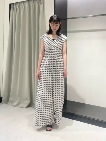 GRACE CONTINENTAL 小林　莉子 コーディネート画像