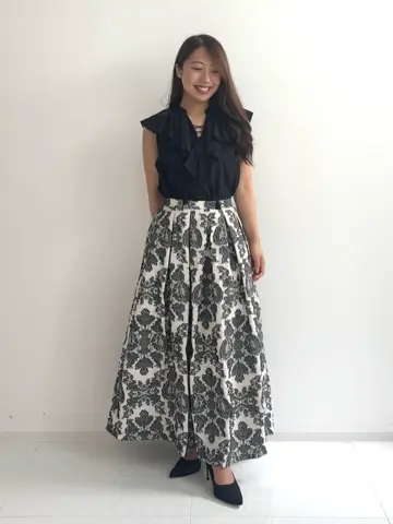 GRACE CONTINENTAL HIGASHIGAWA.R コーディネート画像