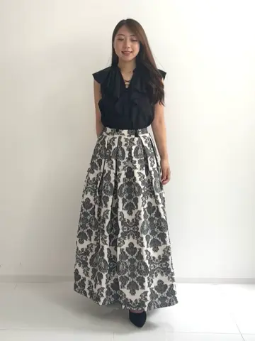 GRACE CONTINENTAL HIGASHIGAWA.R コーディネート画像