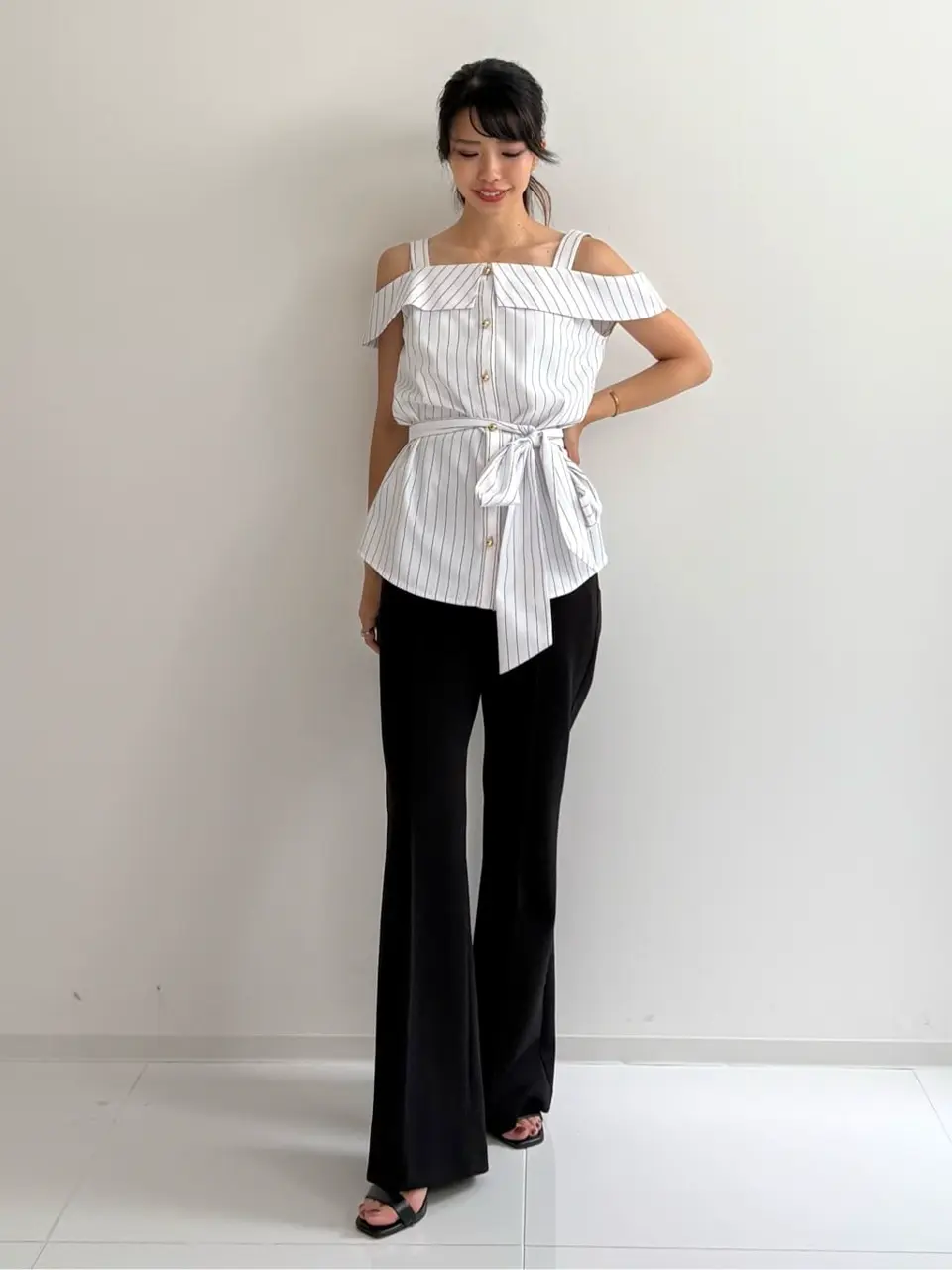 GRACE CONTINENTAL FUKUSHIMA YURIE コーディネート画像