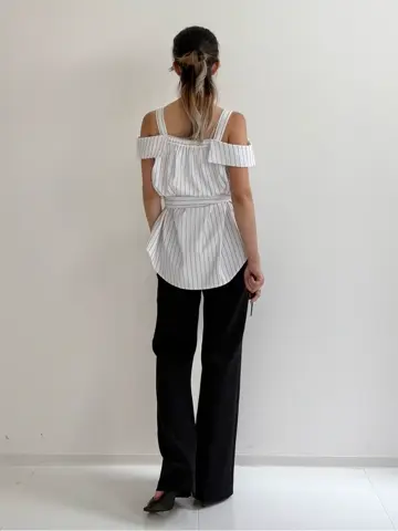 GRACE CONTINENTAL FUKUSHIMA YURIE コーディネート画像