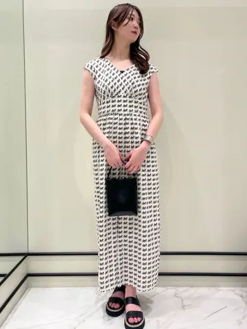 GRACE CONTINENTAL Hotei コーディネート画像