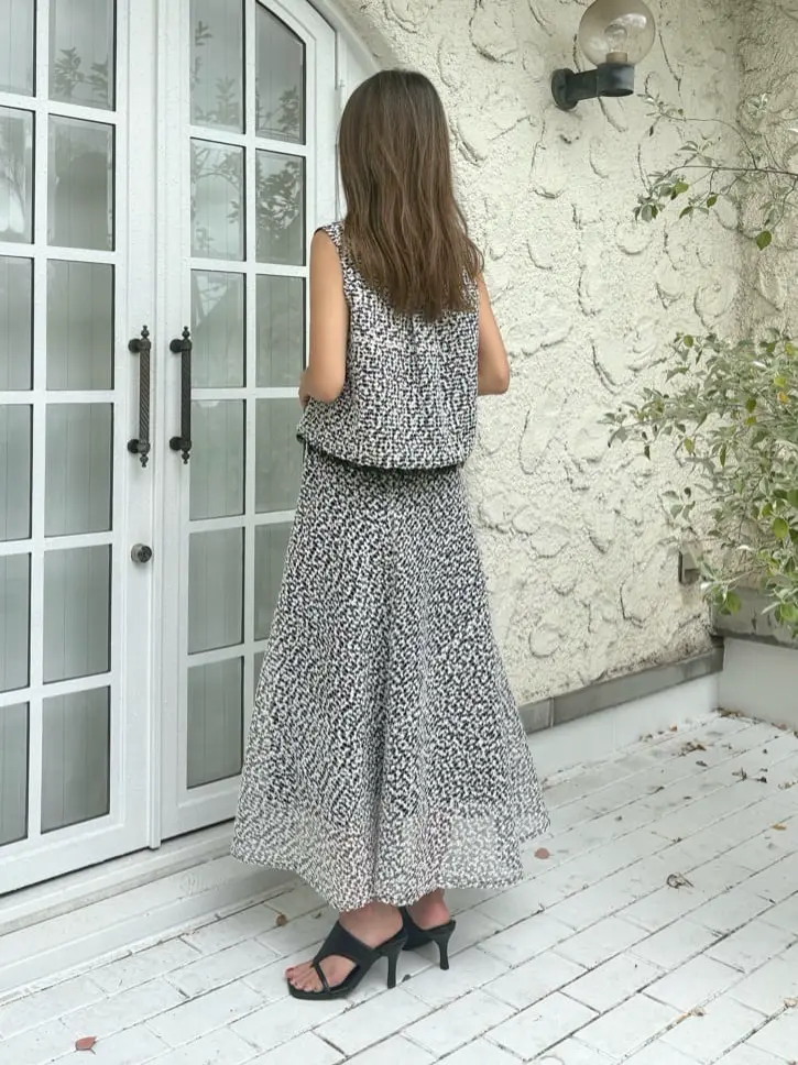 GRACE CONTINENTAL yukimi yonee コーディネート画像