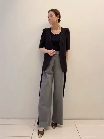 GRACE CONTINENTAL 亀田 未希 コーディネート画像