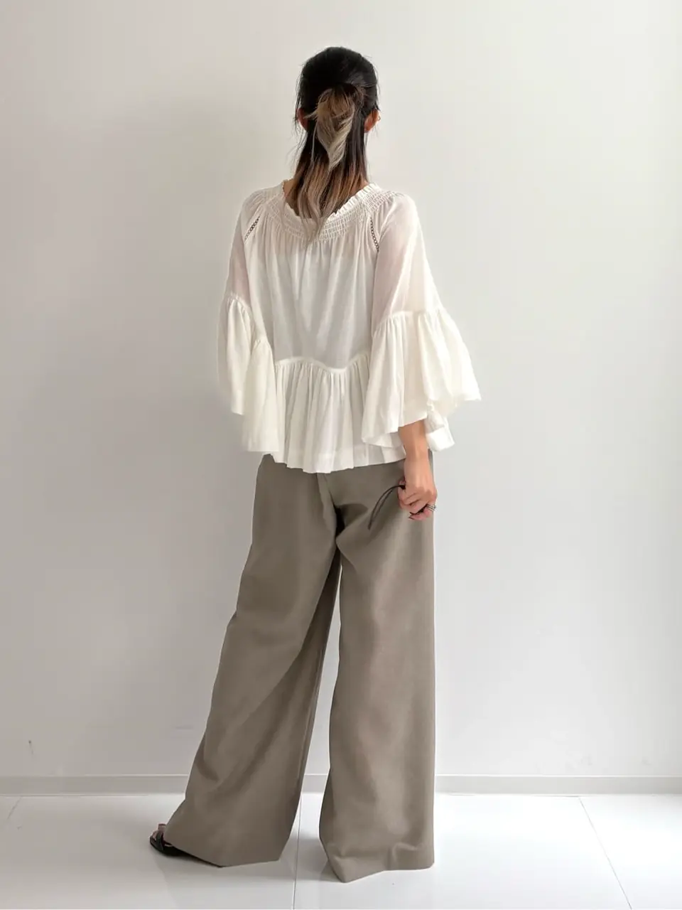 GRACE CONTINENTAL FUKUSHIMA YURIE コーディネート画像