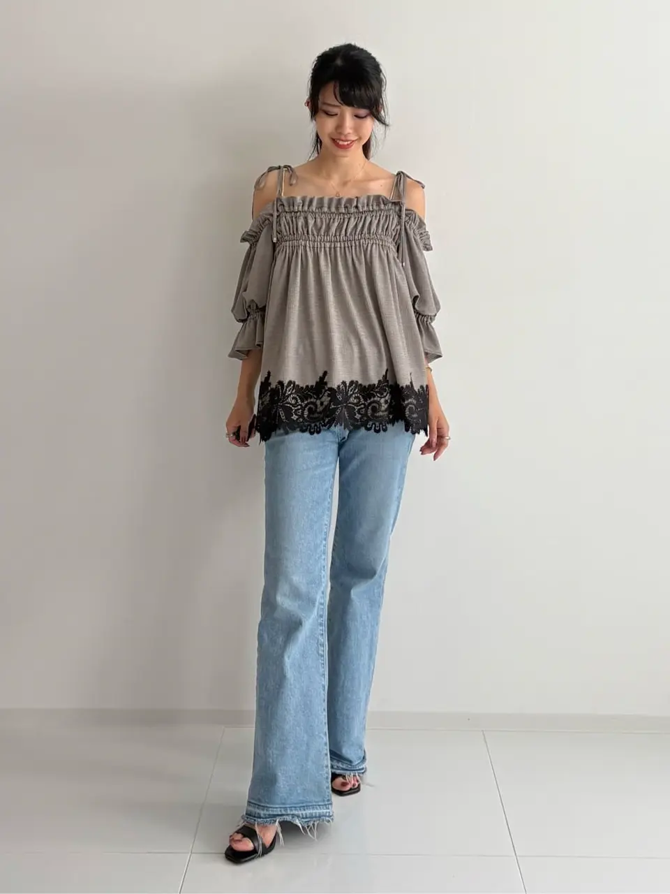 GRACE CONTINENTAL FUKUSHIMA YURIE コーディネート画像