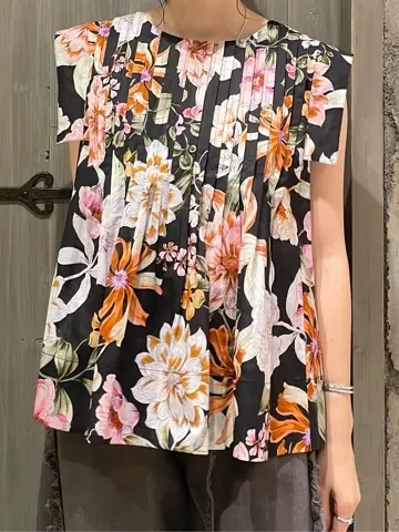 GRACE CONTINENTAL minami コーディネート画像