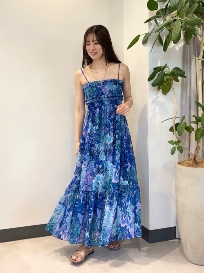 GRACE CONTINENTAL Hikaru Okada コーディネート画像