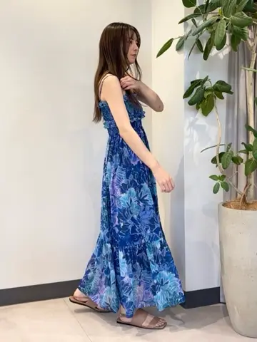 GRACE CONTINENTAL Hikaru Okada コーディネート画像