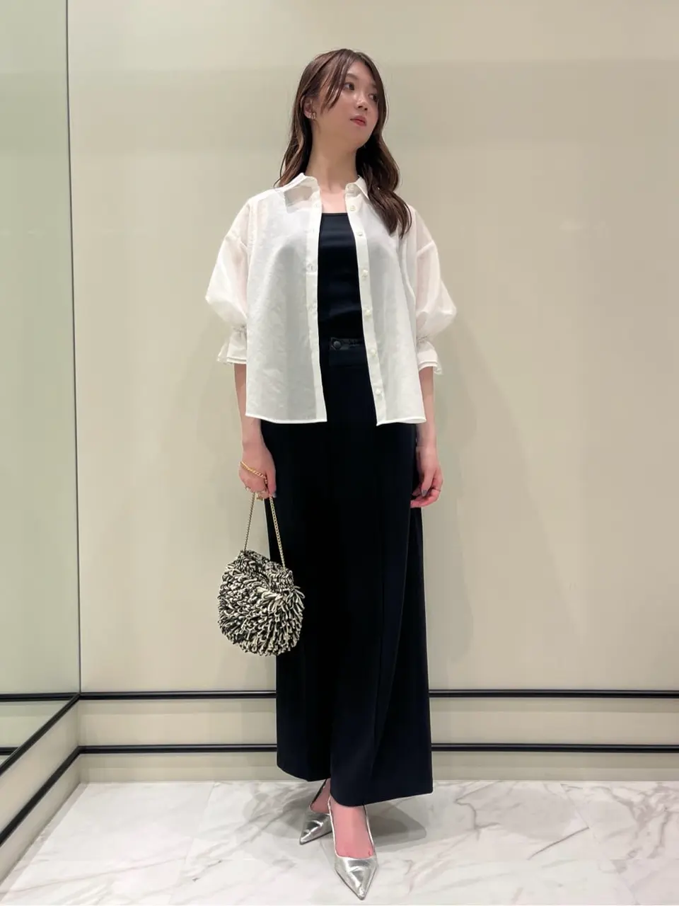 GRACE CONTINENTAL Hotei コーディネート画像