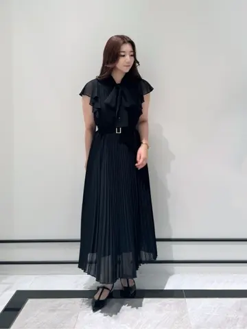 GRACE CONTINENTAL MOMOKO コーディネート画像