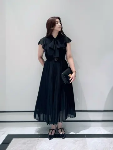 GRACE CONTINENTAL MOMOKO コーディネート画像