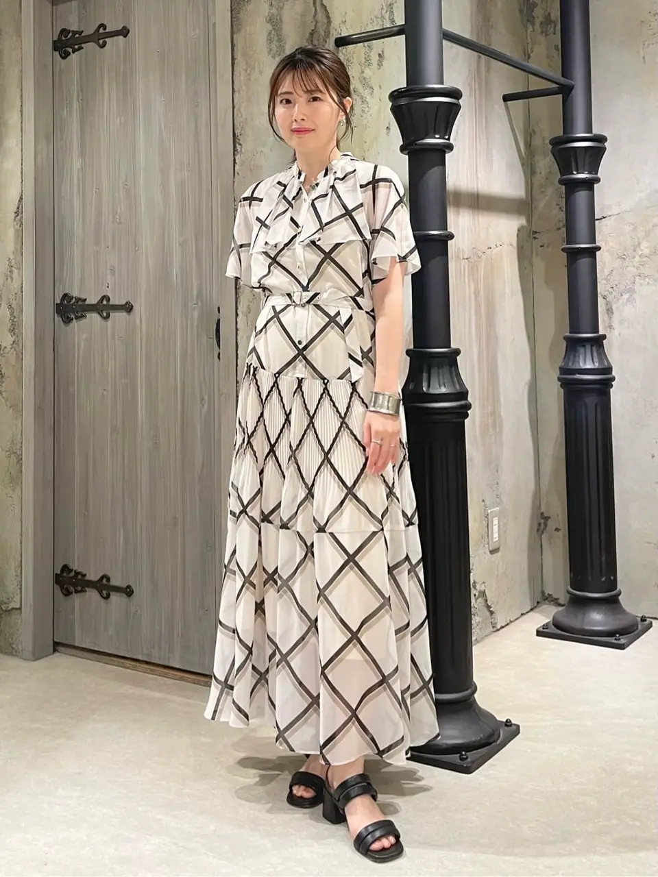 GRACE CONTINENTAL minami コーディネート画像