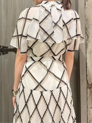 GRACE CONTINENTAL minami コーディネート画像