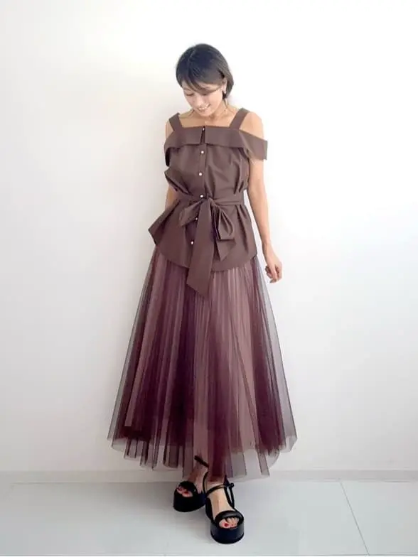 GRACE CONTINENTAL yukimi yonee コーディネート画像