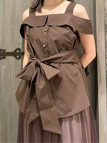 GRACE CONTINENTAL minami コーディネート画像