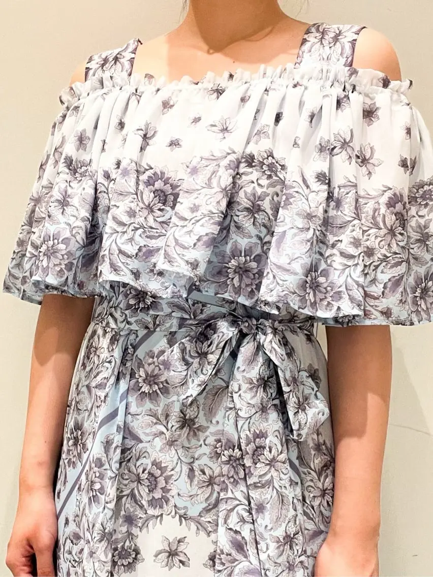 GRACE CONTINENTAL CHISAKO.S コーディネート画像