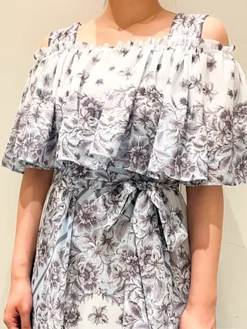 GRACE CONTINENTAL CHISAKO.S コーディネート画像