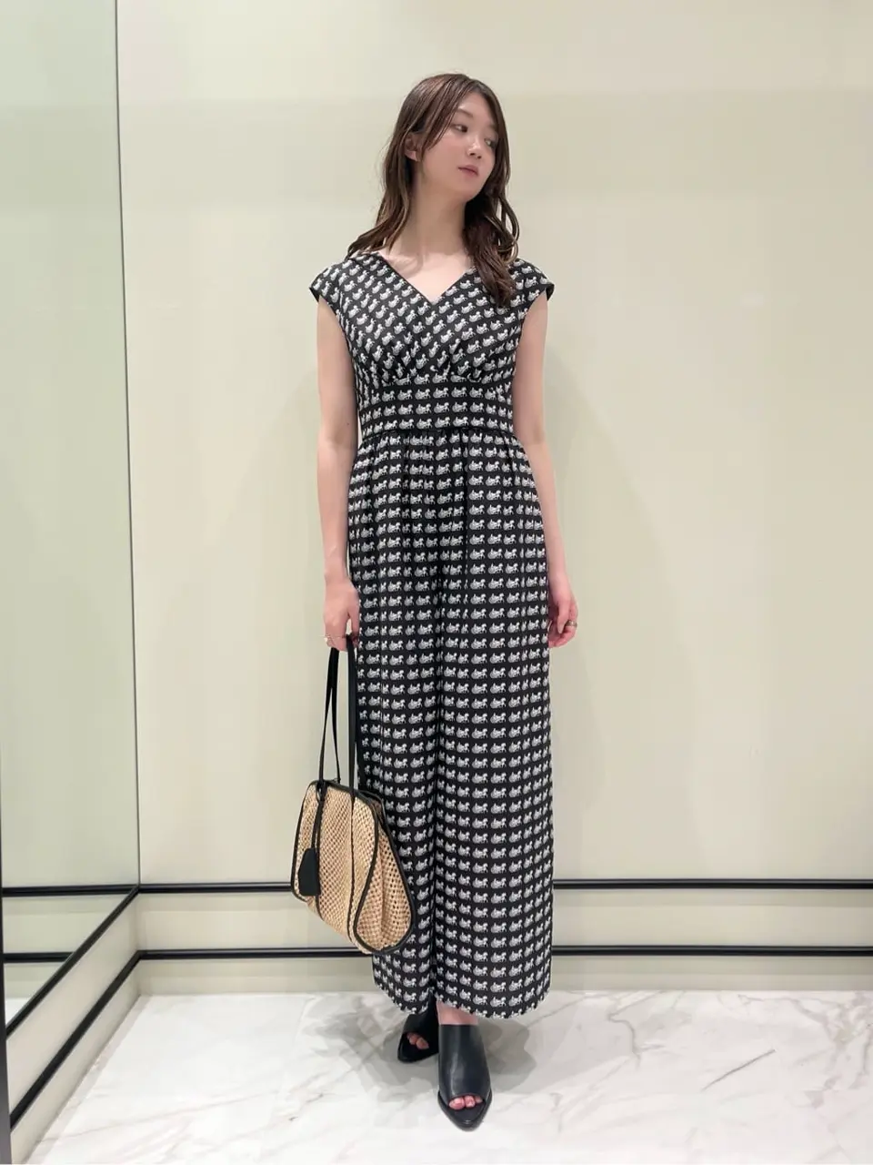 GRACE CONTINENTAL Hotei コーディネート画像