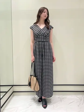 GRACE CONTINENTAL Hotei コーディネート画像