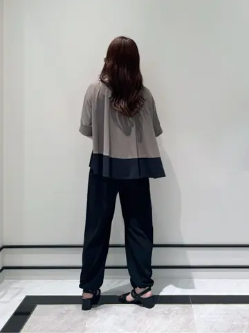 GRACE CONTINENTAL MOMOKO コーディネート画像