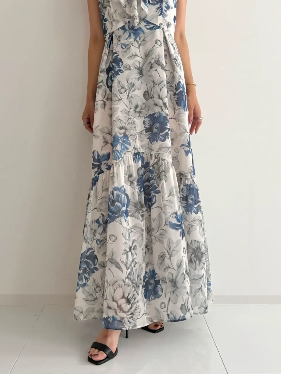 GRACE CONTINENTAL FUKUSHIMA YURIE コーディネート画像