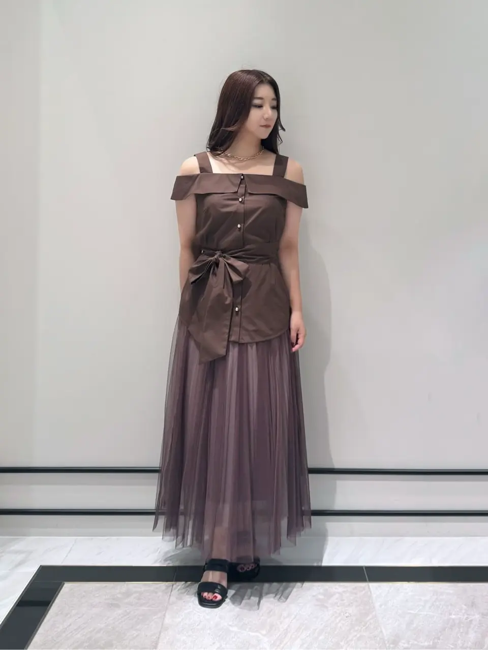 GRACE CONTINENTAL MOMOKO コーディネート画像