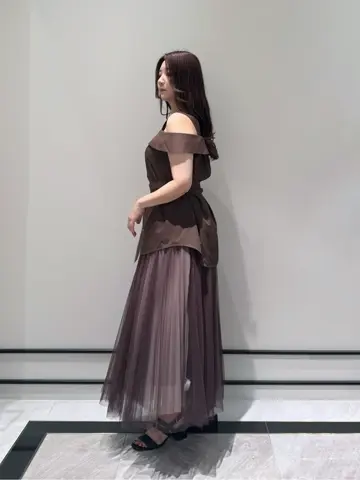 GRACE CONTINENTAL MOMOKO コーディネート画像