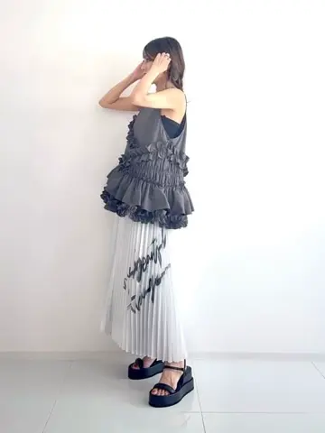 GRACE CONTINENTAL yukimi yonee コーディネート画像