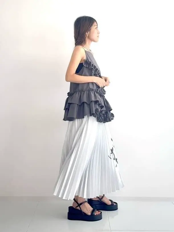 GRACE CONTINENTAL yukimi yonee コーディネート画像