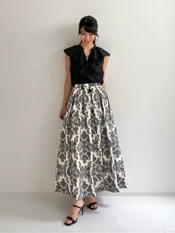 GRACE CONTINENTAL FUKUSHIMA YURIE コーディネート画像