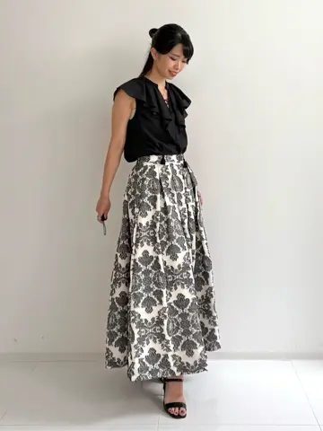 GRACE CONTINENTAL FUKUSHIMA YURIE コーディネート画像