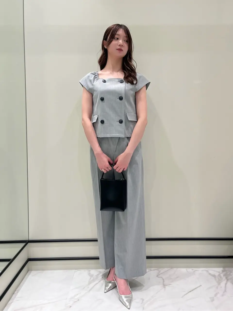 GRACE CONTINENTAL Hotei コーディネート画像