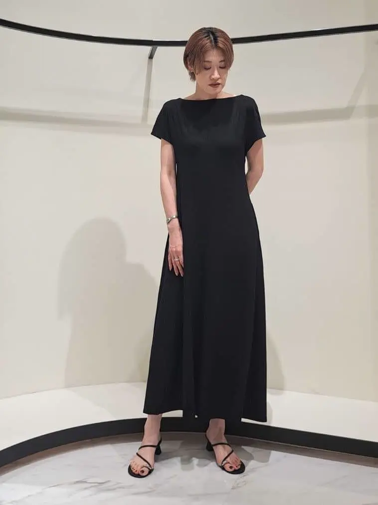 GRACE CONTINENTAL 今野　志保 コーディネート画像