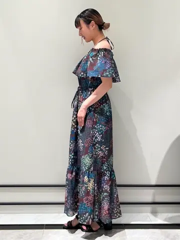 GRACE CONTINENTAL CHISAKO.S コーディネート画像