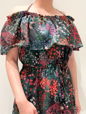 GRACE CONTINENTAL CHISAKO.S コーディネート画像