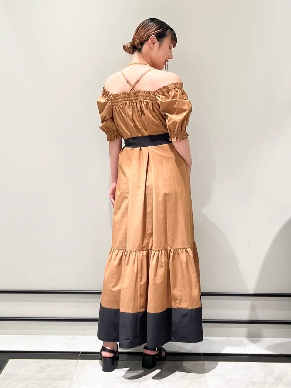 GRACE CONTINENTAL CHISAKO.S コーディネート画像