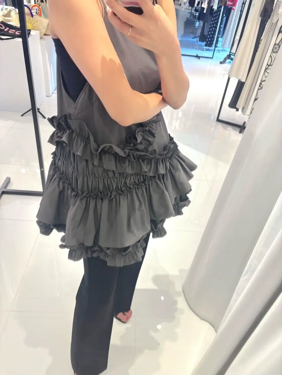 GRACE CONTINENTAL yukimi yonee コーディネート画像