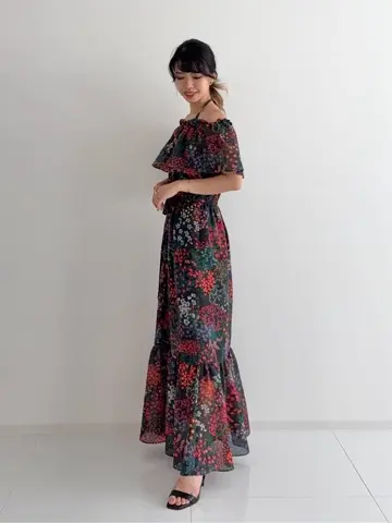 GRACE CONTINENTAL FUKUSHIMA YURIE コーディネート画像