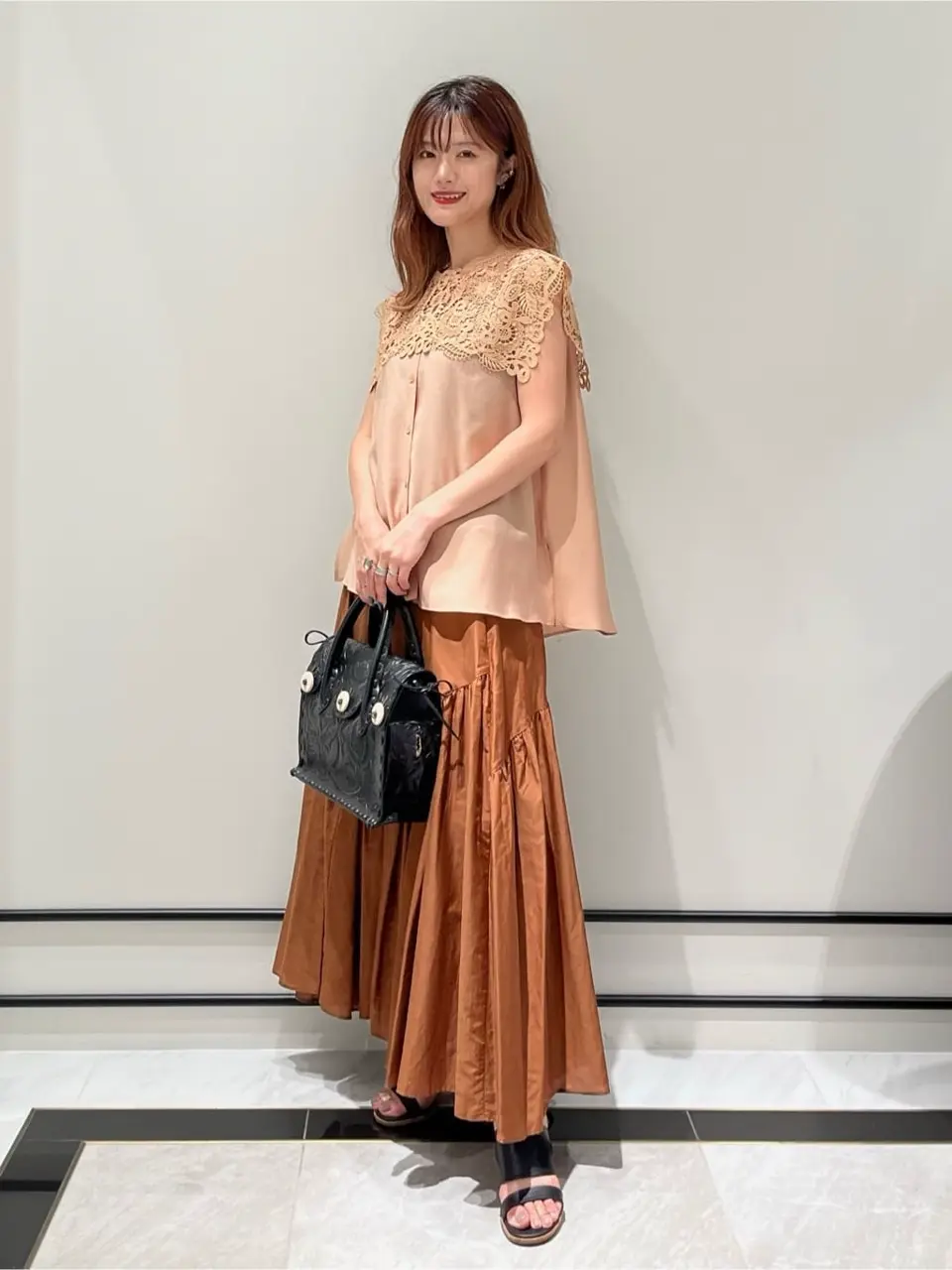 GRACE CONTINENTAL A.Kameyama コーディネート画像