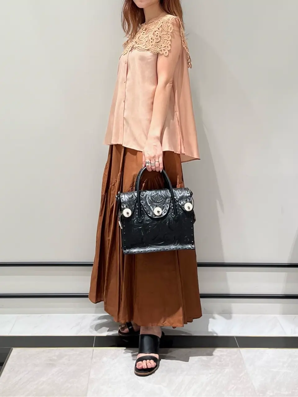 GRACE CONTINENTAL A.Kameyama コーディネート画像