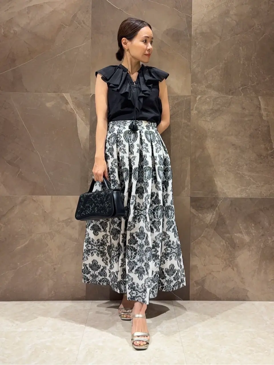 GRACE CONTINENTAL 穐山　香織 コーディネート画像