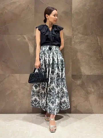 GRACE CONTINENTAL 穐山　香織 コーディネート画像